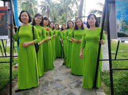 Hình ảnh Diễu hành Tôn vinh áo dài "Di sản văn hóa Việt Nam" 2022-2023
