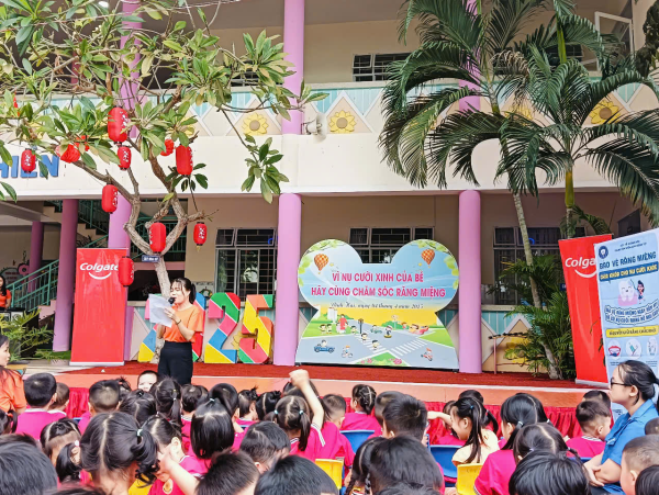  Chương trình "Vì nụ cười xinh của bé"