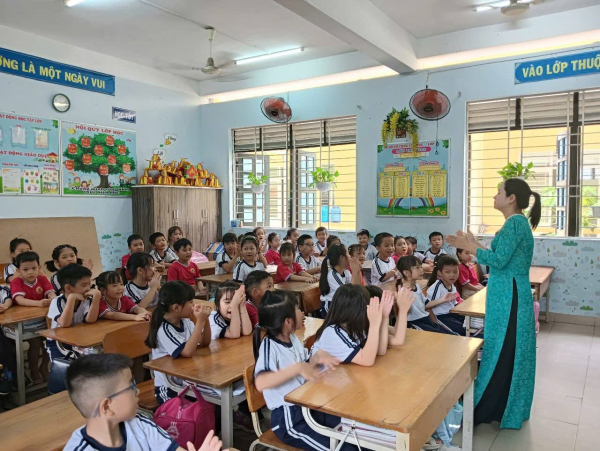 THAM QUAN TRƯỜNG TIỂU HỌC VĨNH HẢI 1 2024-2025