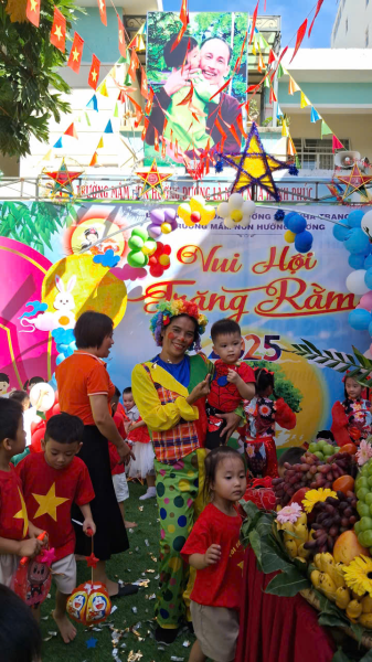 VUI HỘI TRĂNG RẰM 2025