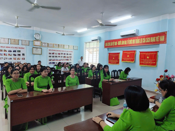 HỘI NGHI VIÊN CHỨC - NGƯỜI LAO ĐỘNG 2025-2026