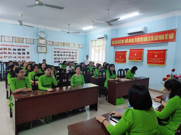 HỘI NGHI VIÊN CHỨC - NGƯỜI LAO ĐỘNG 2025-2026