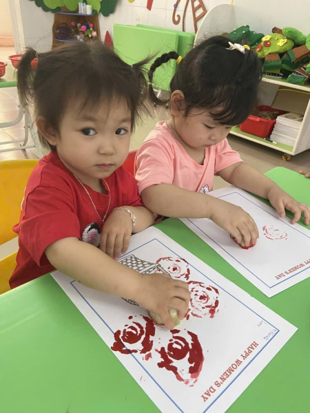 TỔ CHỨC HOẠT ĐỘNG TRẢI NGHIỆM SÁNG TẠO THEO HƯỚNG PHÁT TRIỂN NĂNG LỰC CHO TRẺ