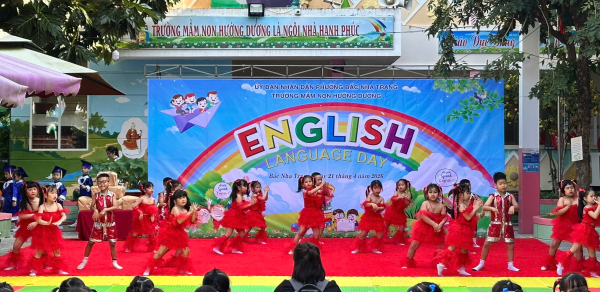 CHƯƠNG TRÌNH "ENGLISH FESTIVAL" NĂM HỌC 2025-2026