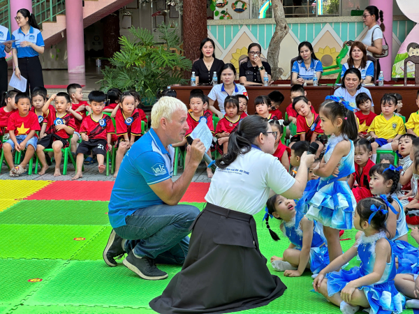 CHƯƠNG TRÌNH "ENGLISH FESTIVAL" NĂM HỌC 2025-2026