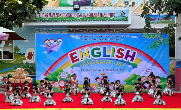 CHƯƠNG TRÌNH "ENGLISH FESTIVAL" NĂM HỌC 2025-2026