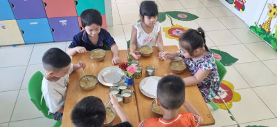 👩‍🍳 Các cô cấp dưỡng – gửi trọn yêu thương trong từng món ăn, nuôi dưỡng bé khỏe mạnh mỗi ngày! 🥰